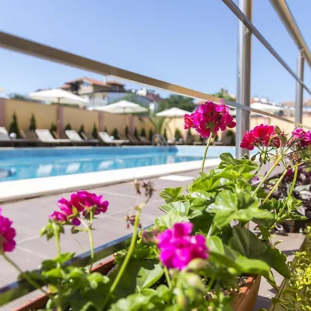 Хотел Boutique Wellness Ambrosia 4*
