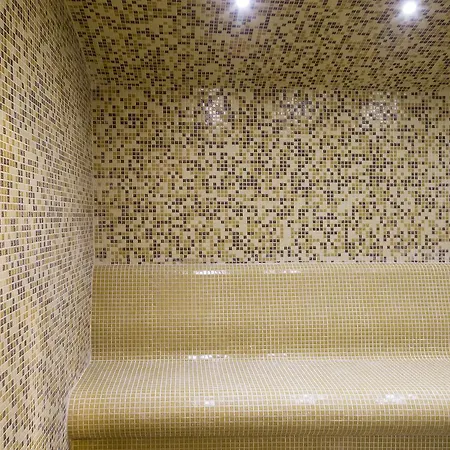 Boutique Wellness Ambrosia تشيرنوموريتس